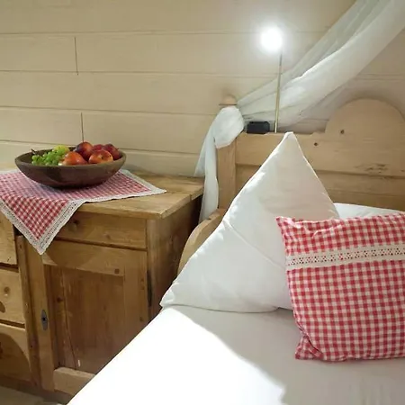 Gudrun Apartment