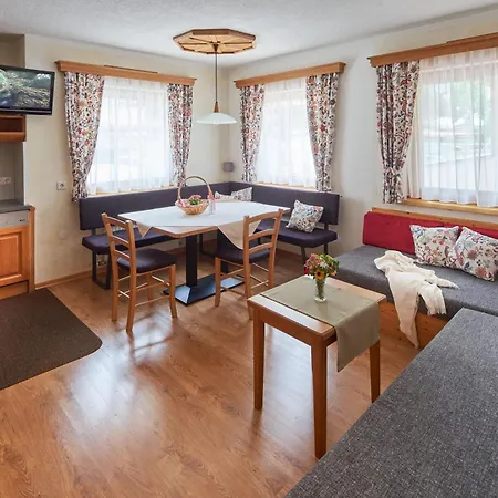 Gudrun Apartmán Tux